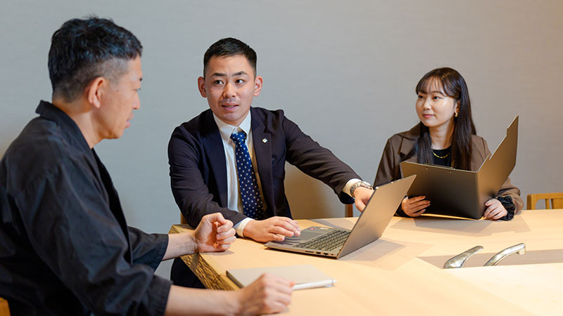 物件コンサルティングの仕事風景